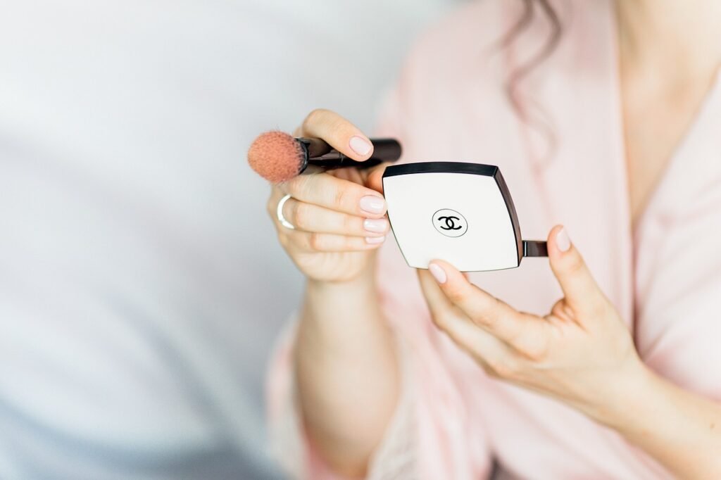 Top Makeup Tips For Any Special Occasion: Shine Anytime! 1 chanel, cosmetics, makeup